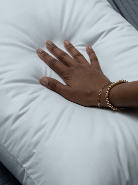 Cloud pillow down like and fluffy feel