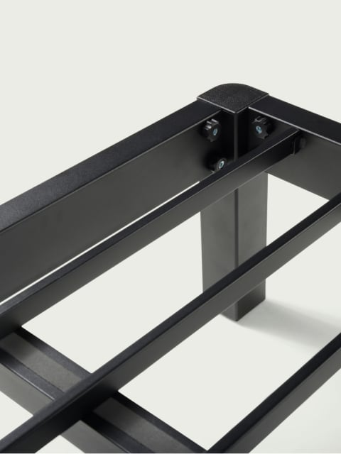 hand twist screws desktop