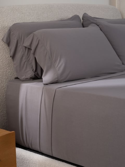 SS sheets gray pillowcases