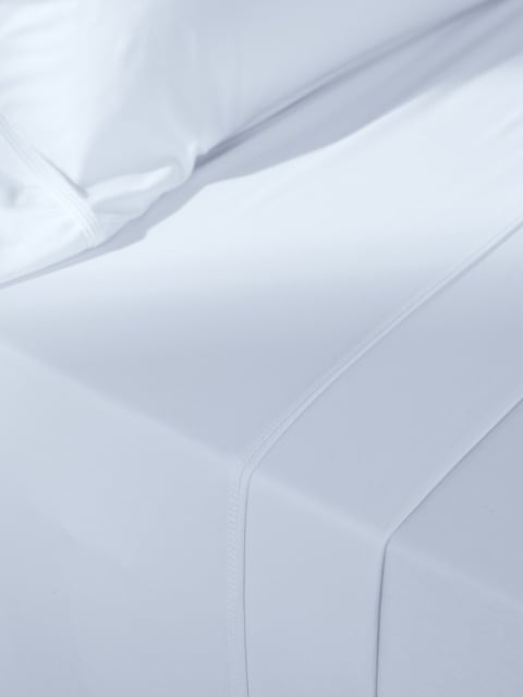 SS sheets morning mist close up
