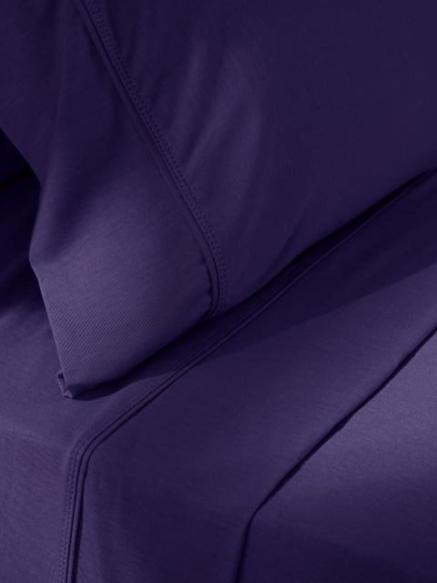 SS sheets deep purple close up