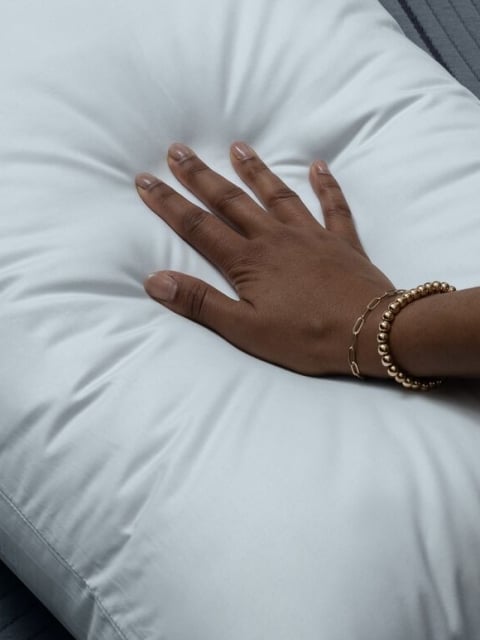 hand press on cloud